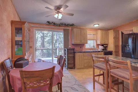 610 Summit Loop, Grants Pass, OR 97527 photo 7