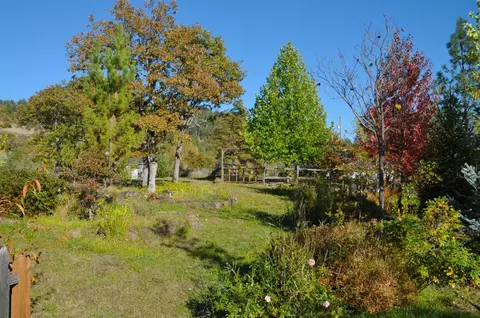 11252 Butte Falls Hwy Hwy, Eagle Point, OR 97524 photo 5