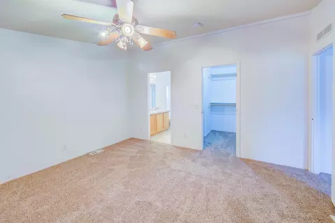 9463 Blackwell Rd, Central Point, OR 97502 photo 17