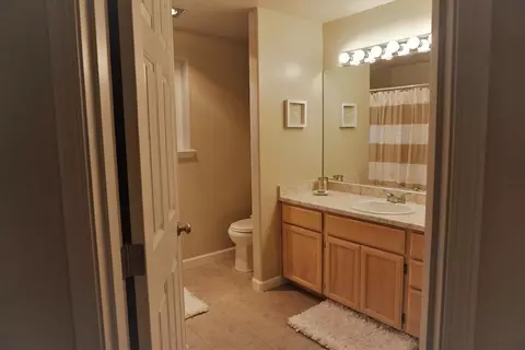 1034 Iris Cir, Central Point, OR 97502 photo 25