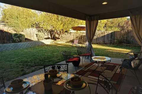 1034 Iris Cir, Central Point, OR 97502 photo 27