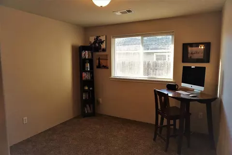 1034 Iris Cir, Central Point, OR 97502 photo 18