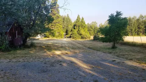 6442 Holland Loop, Cave Junction, OR 97523 photo 4