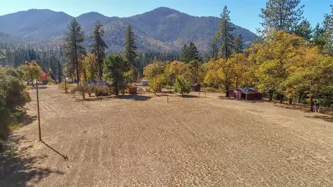 3749 Foothill Blvd, Grants Pass, OR 97526 photo 33