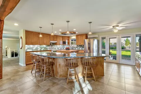 187 Sierra Dr, Eagle Point, OR 97524 photo 11