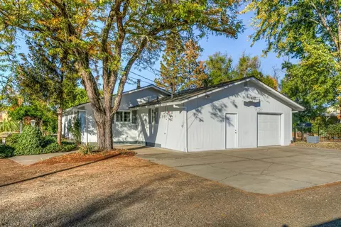 187 Sierra Dr, Eagle Point, OR 97524 photo 27