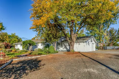 187 Sierra Dr, Eagle Point, OR 97524 photo 26