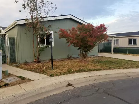 2326 Lara Ln, Central Point, OR 97502 photo 2