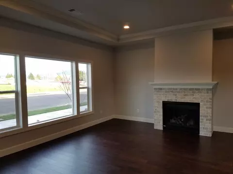 444 Cheney Loop, Central Point, OR 97502 photo 5