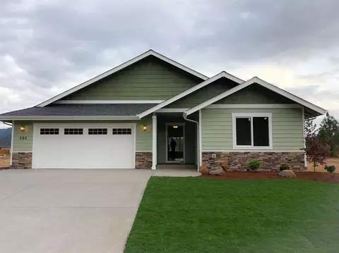 242 Retirement Ln, Cave Junction, OR 97523 photo 1