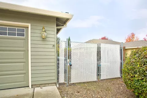 149 Meadow View Dr, Phoenix, OR 97535 photo 28