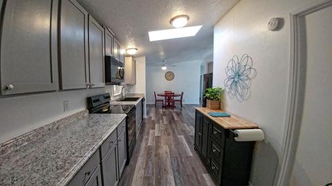 329 Bradley Way, Eagle Point, OR 97524 photo 5