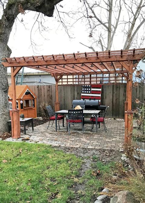 362 N 3rd St, Central Point, OR 97502 photo 5