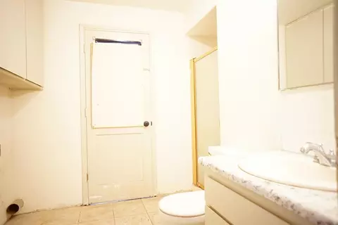 1484 Summit Loop, Grants Pass, OR 97527 photo 5