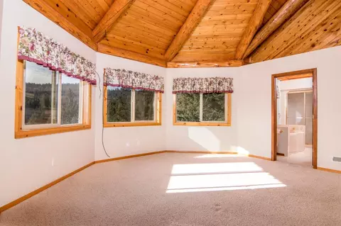 5167 Rogue River Dr, Eagle Point, OR 97524 photo 9
