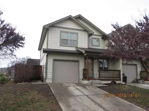 243 Northview Dr, Eagle Point, OR 97524 photo 1