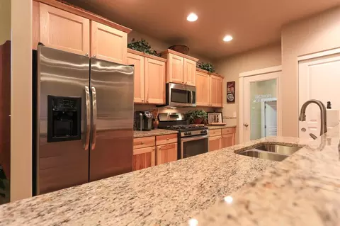 44 Oak Heights Dr, Eagle Point, OR 97524 photo 6