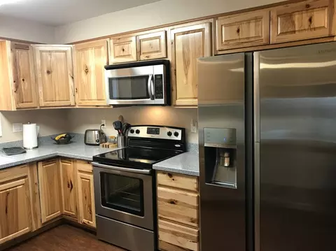 921 Mountain View Dr, Eagle Point, OR 97524 photo 6