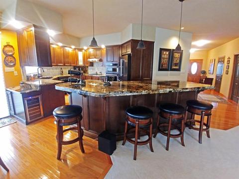 204 Pine Lake Dr, Eagle Point, OR 97524 photo 5