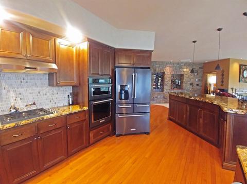 204 Pine Lake Dr, Eagle Point, OR 97524 photo 7