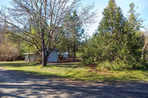 4610 Glen Echo Way, Central Point, OR 97502 photo 9