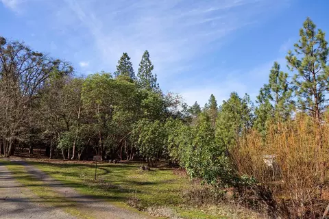 4610 Glen Echo Way, Central Point, OR 97502 photo 7