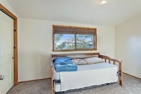930 Leafwood Dr, Eagle Point, OR 97524 photo 19