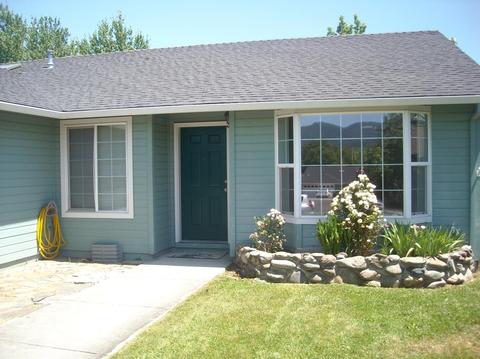 113 C Ct, Phoenix, OR 97535 photo 2