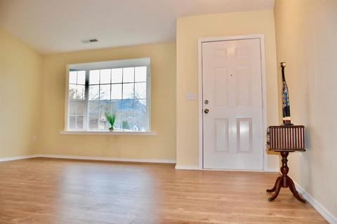 113 C Ct, Phoenix, OR 97535 photo 9