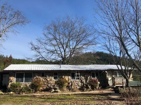 13679 Evans Creek Rd, Rogue River, OR 97537 photo 4
