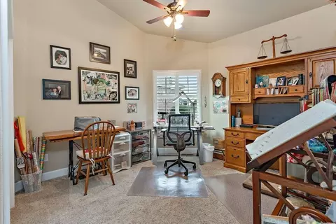 155 Sky Hawk Dr, Eagle Point, OR 97524 photo 16