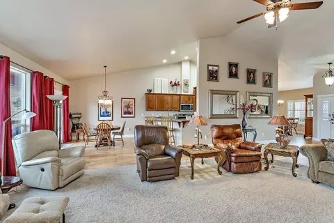 155 Sky Hawk Dr, Eagle Point, OR 97524 photo 11