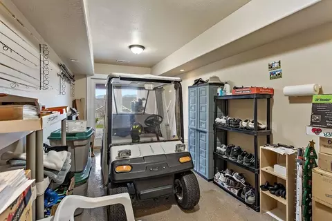 155 Sky Hawk Dr, Eagle Point, OR 97524 photo 29