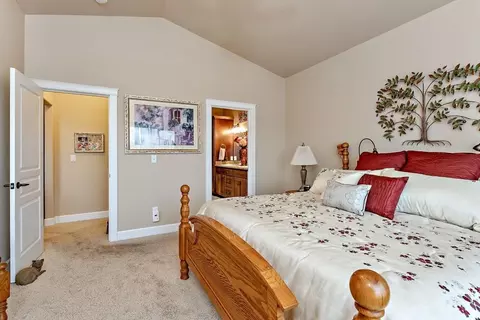 155 Sky Hawk Dr, Eagle Point, OR 97524 photo 18