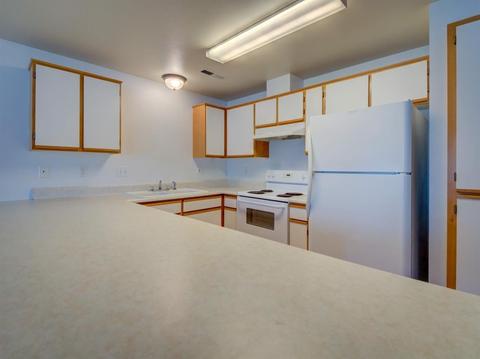 338 Fargo St, Eagle Point, OR 97524 photo 4