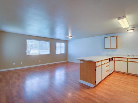 338 Fargo St, Eagle Point, OR 97524 photo 5