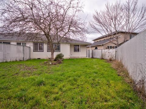 338 Fargo St, Eagle Point, OR 97524 photo 15