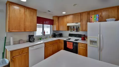 630 Karic Way, Eagle Point, OR 97524 photo 12
