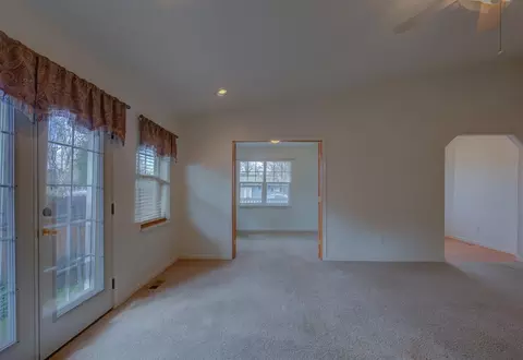 743 Platt Pl, Eagle Point, OR 97524 photo 21