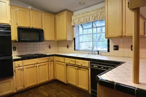125 Harper Loop, Grants Pass, OR 97527 photo 12