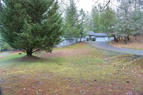125 Harper Loop, Grants Pass, OR 97527 photo 27