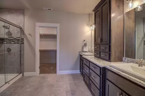 930 Arrowhead Trl, Eagle Point, OR 97524 photo 19