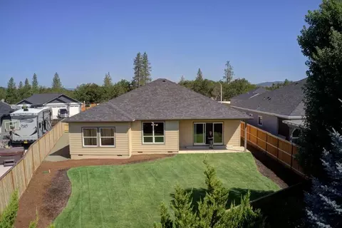 930 Arrowhead Trl, Eagle Point, OR 97524 photo 24