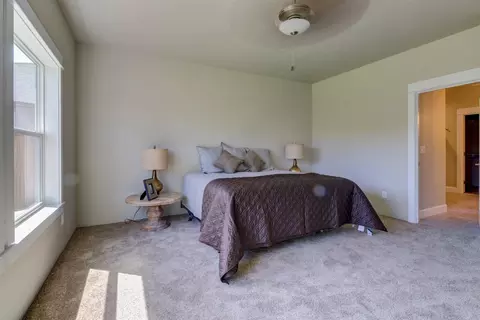 930 Arrowhead Trl, Eagle Point, OR 97524 photo 16