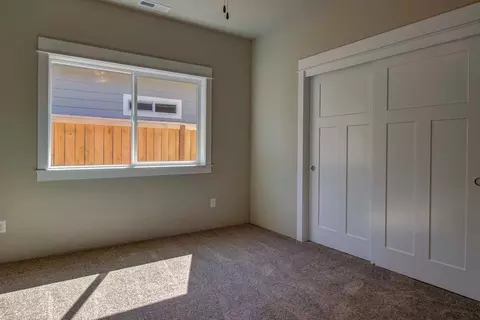930 Arrowhead Trl, Eagle Point, OR 97524 photo 18