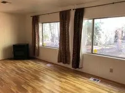 821 Williamson, Grants Pass, OR 97526 photo 6