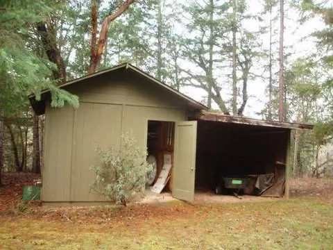 821 Williamson, Grants Pass, OR 97526 photo 28