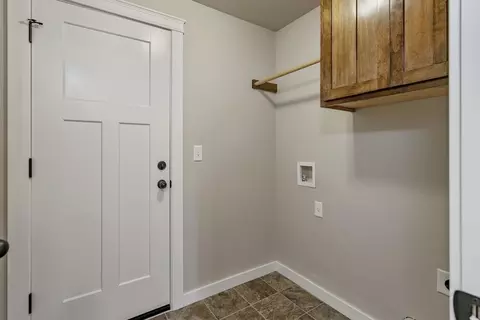 722 S Royal Ave, Eagle Point, OR 97524 photo 24