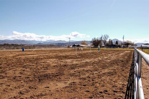 1795 E Dutton Rd, Eagle Point, OR 97524 photo 27