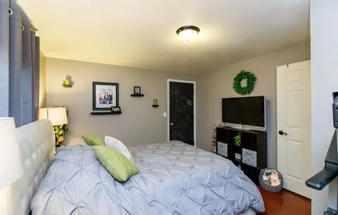 447 Phyllis Dr, Eagle Point, OR 97524 photo 16